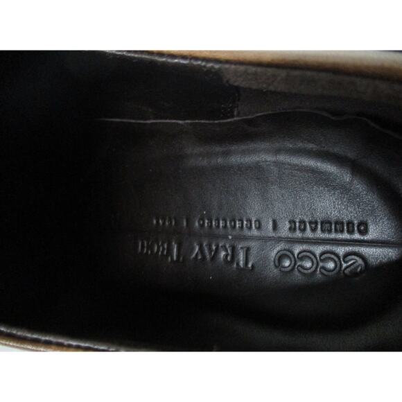 Ecco Men\'s Tan Leather Derby Shoes